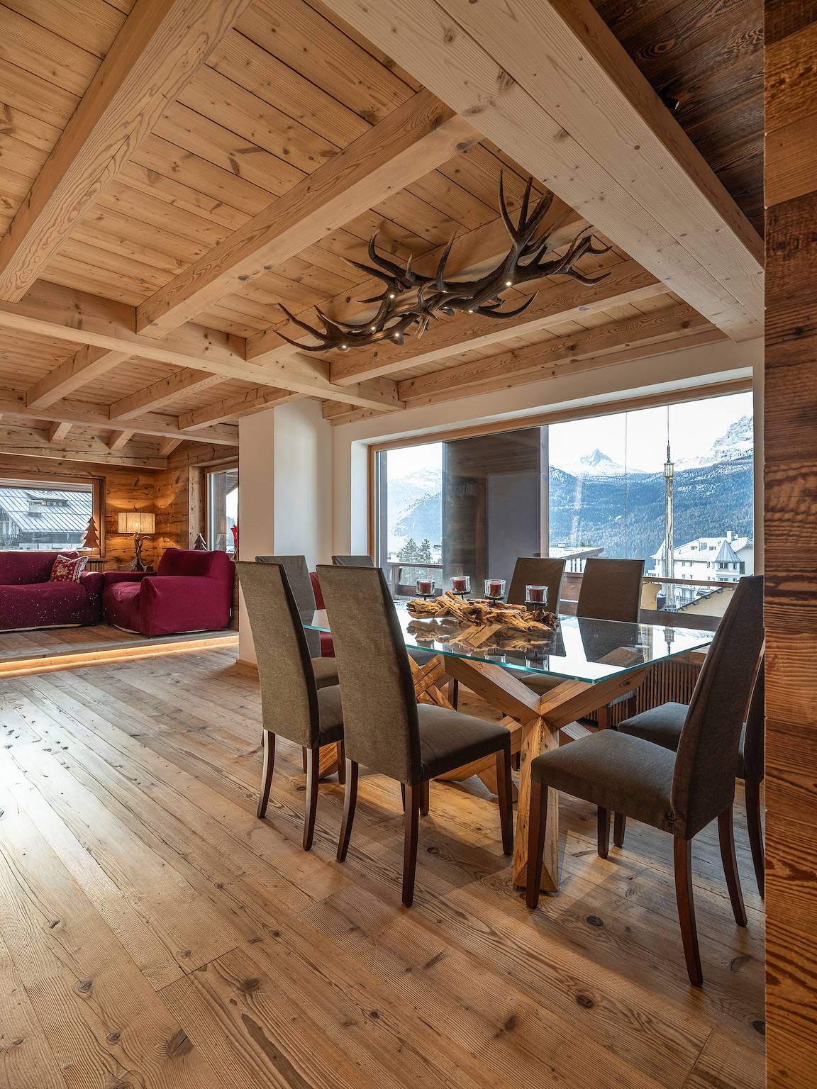 Entire apartment, Holiday apartment for 5 people with balcony in Cortina d'Ampezzo, Dolomiti Superski