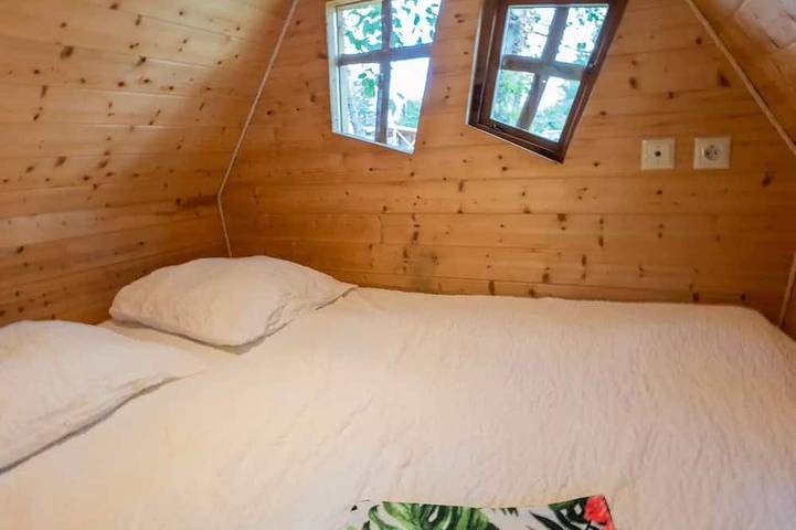 Gîte pour 2 personnes, avec sauna ainsi que jacuzzi et terrasse à Chassenard - 2