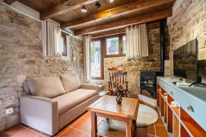 Casa rural para 5 personas, con terraza, Se admiten mascotas en Segarra - 3