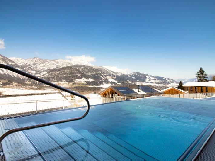 Vakantiehuis voor 10 personen, with tuin and balkon as well as sauna in Haus