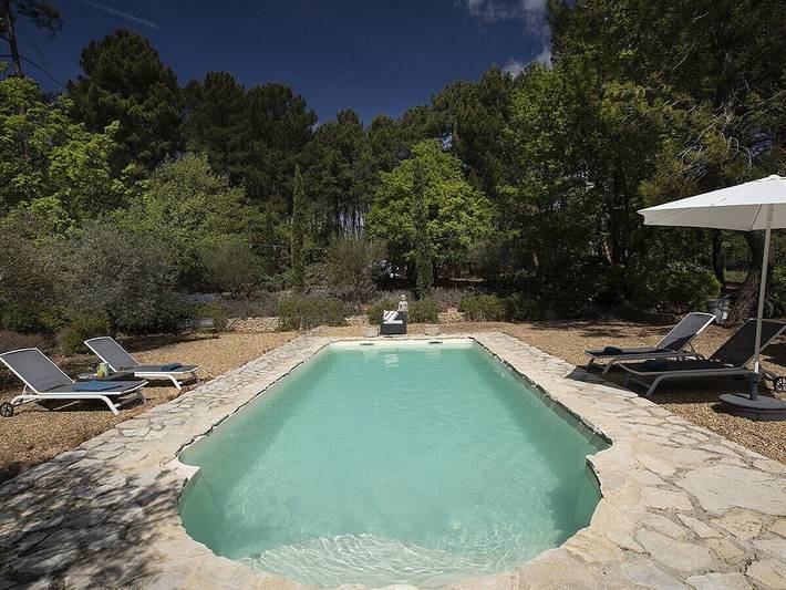 Villa en Roussillon con piscina. in Rosellón, Parque natural regional del Luberon