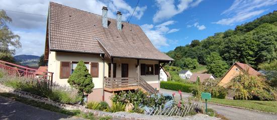 Gîte pour 6 personnes, avec balcon et jardin à Eschbach-au-Val