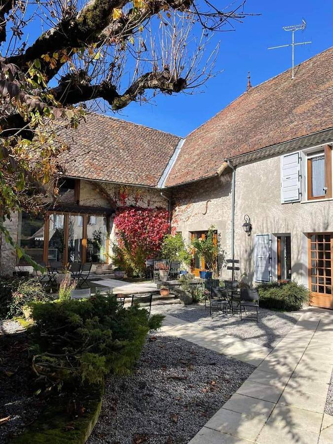 Location de vacances pour 2 personnes, avec vue et jardin, animaux acceptés à Chichilianne - 2