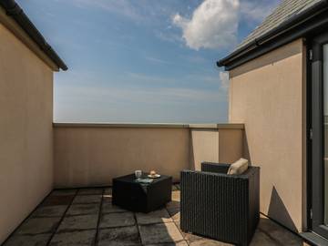 Cottage for 8 People in Fortuneswell, Isle of Portland, Photo 1