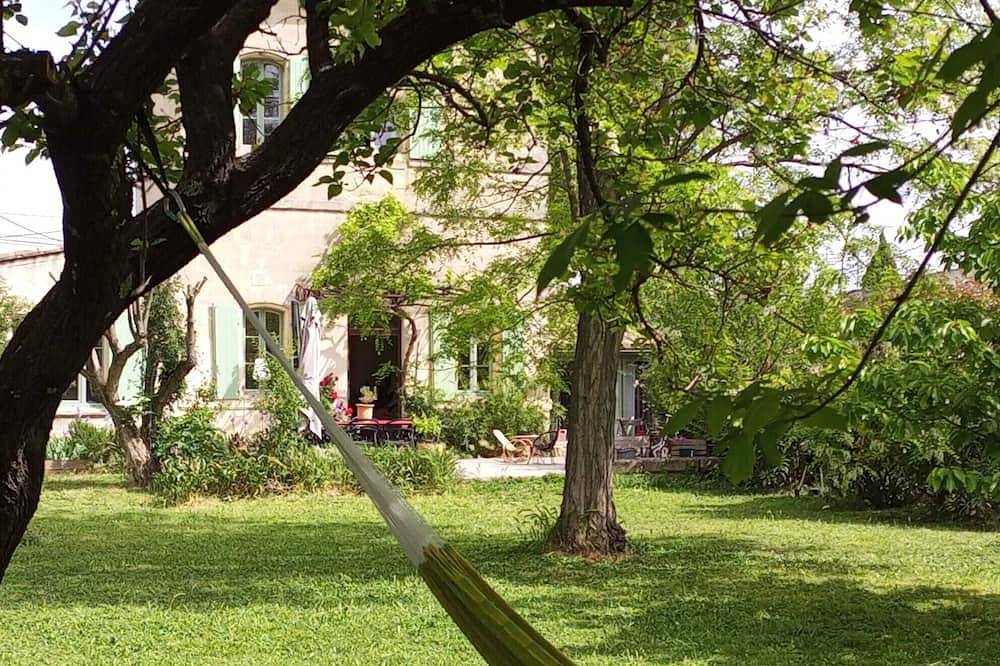 Maison en pierres avec jardin dans le centre historique d'Uzès in Uzès, Région de Nîmes