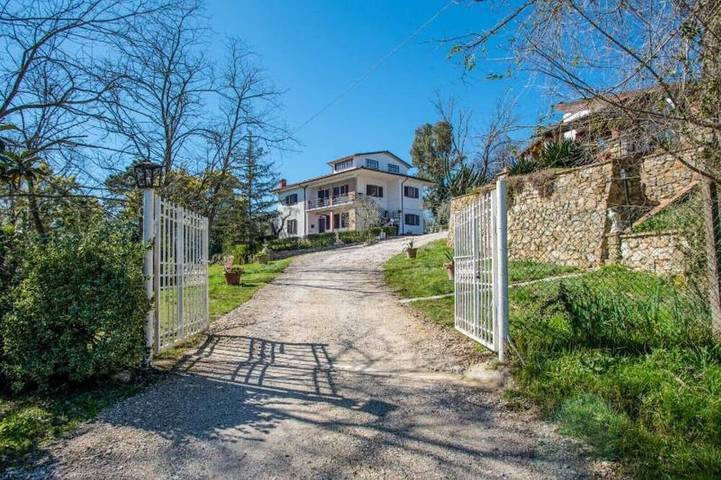 Ferienhaus für 7 Personen, mit Pool, mit Haustier