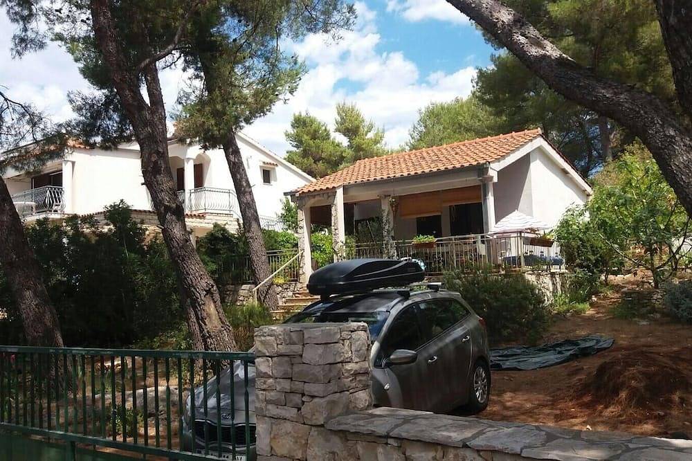 Ferienhaus am Meer Maslinica, Solta in Maslinica, Solta