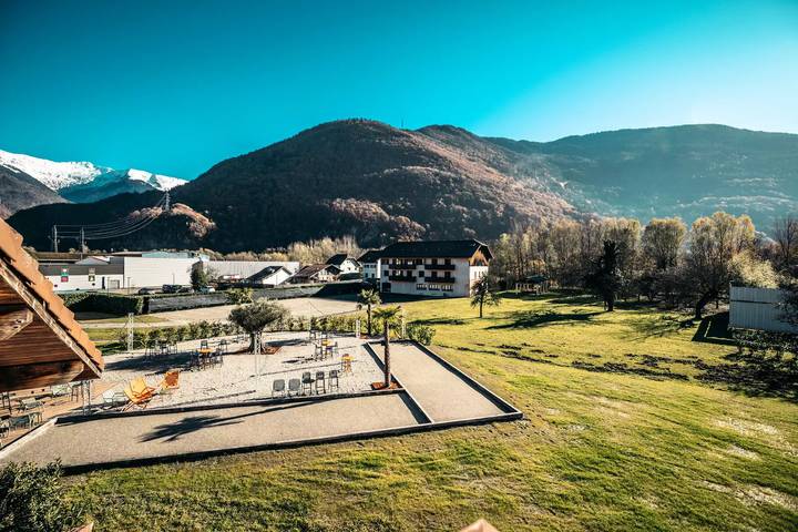 Hôtel pour 4 personnes, avec sauna et terrasse à Albertville - 2