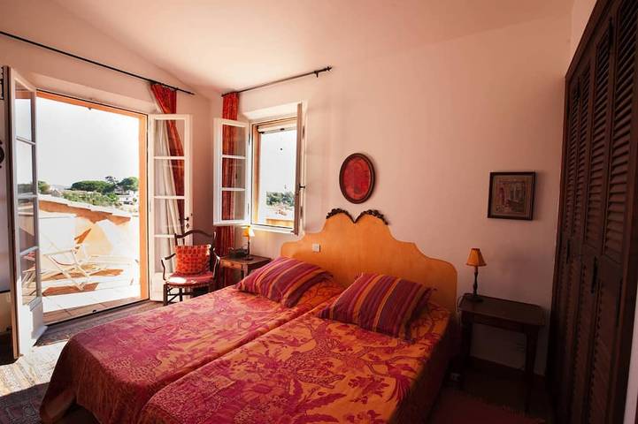 Gîte pour 7 personnes, avec piscine et jardin dans Plage de Bonne Terrasse - 2