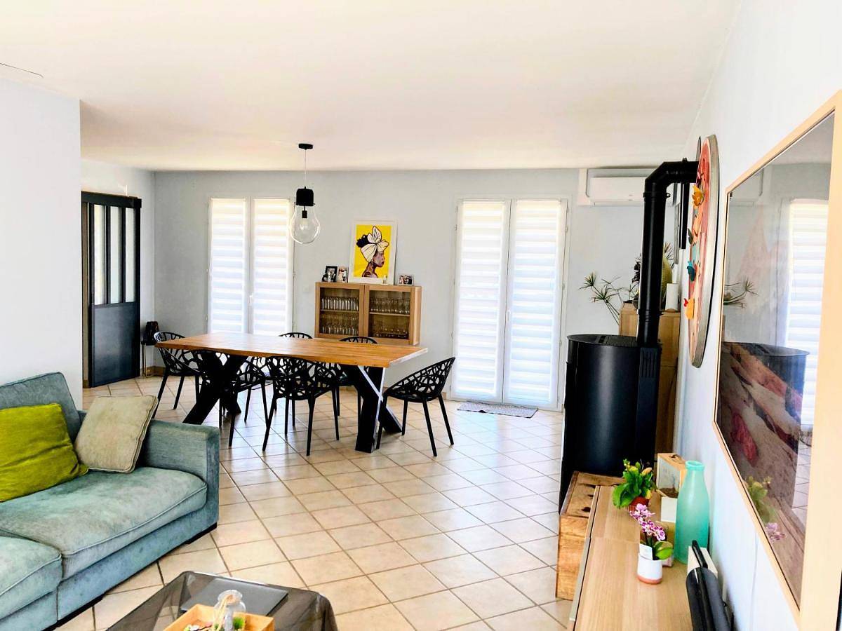Four-Bedroom House in Lescure-d'Albigeois, Région d'Albi