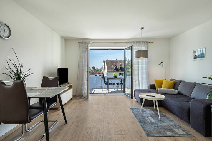 Ferienwohnung für 3 Personen, mit Balkon in Friedrichshafen