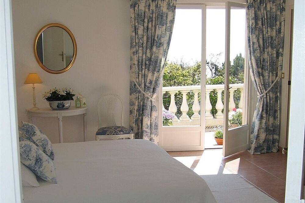 Großartige Ferienvilla mit Swimmingpool und atemberaubenden Meerblick in Tanneron, Draguignan Region