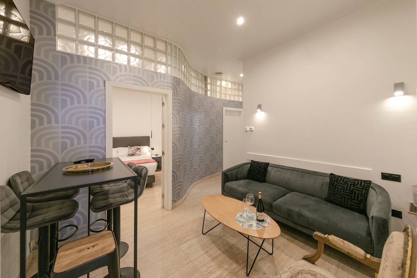 Apartamento entero, Apartamento 'Guadalquivir' con Wi-Fi y aire acondicionado in Casco Antiguo, Sevilla