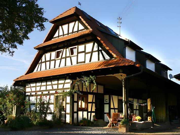 Ferienwohnung für 5 Personen, mit Garten in Neuried