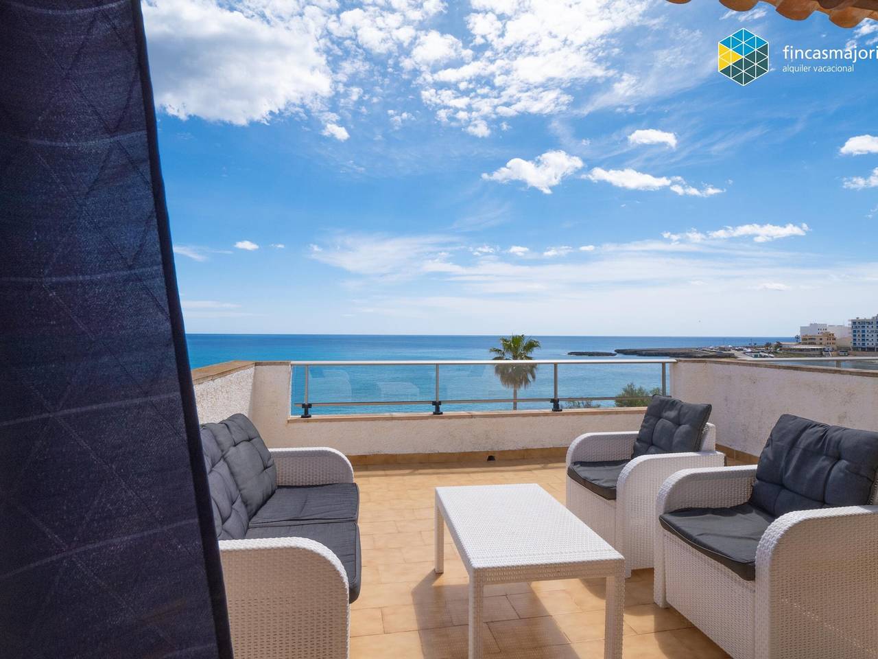 Appartement entier, Bel appartement 2 chambres sur la plage à S'Illot in S'illot, Sant Llorenç des Cardassar