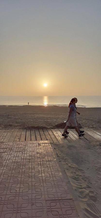 Lloyds Beach Club in Torrevieja, Costa Blanca