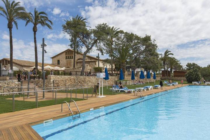 Camping para 4 personas en Villanueva y Geltrú