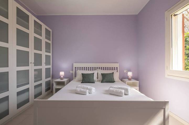 [Stunning Villa]private garden-front beach-parking [Smart TV Wi-Fi] in Solanas, Comune di Sìnnia