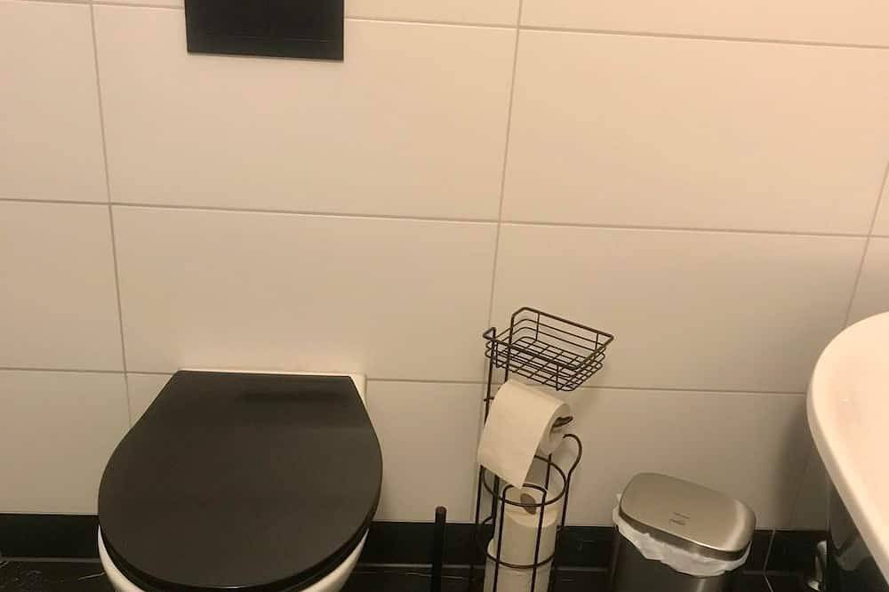 Ganze Wohnung, Schlafen im Bahnhof - Suite - Bahnhof Nebra in Nebra (Unstrut), Saale-Unstrut