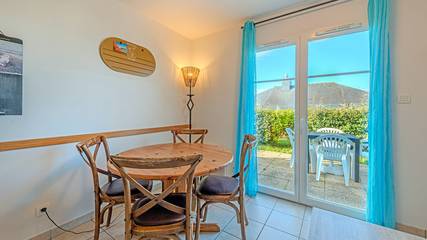 Location de vacances pour 4 personnes, avec terrasse dans Plage Pentrez