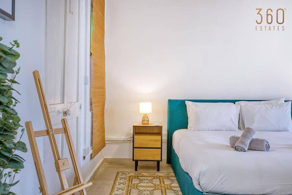 Lovely 4Br Maltese Home with Private Garden & Bbq! in Cospicua, Insel Malta