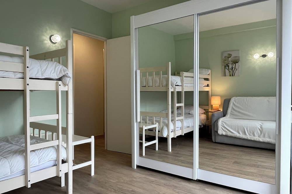 Apartamento entero, Deauville, / Jardin 5 Camas. 5 min De La Mar / nueva apariencia in Deauville, Region de Lisieux
