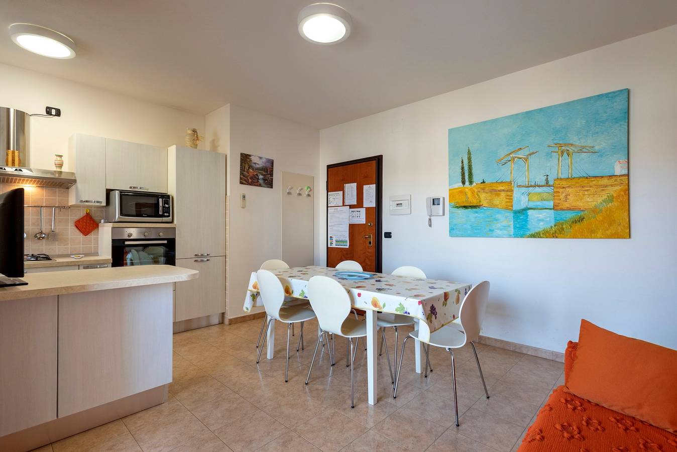 Hel lägenhet, Comfortable Apartment “Egeo” close to the Beach with A/C & Terrace; Parking Available in Lido San Giovanni, Alghero