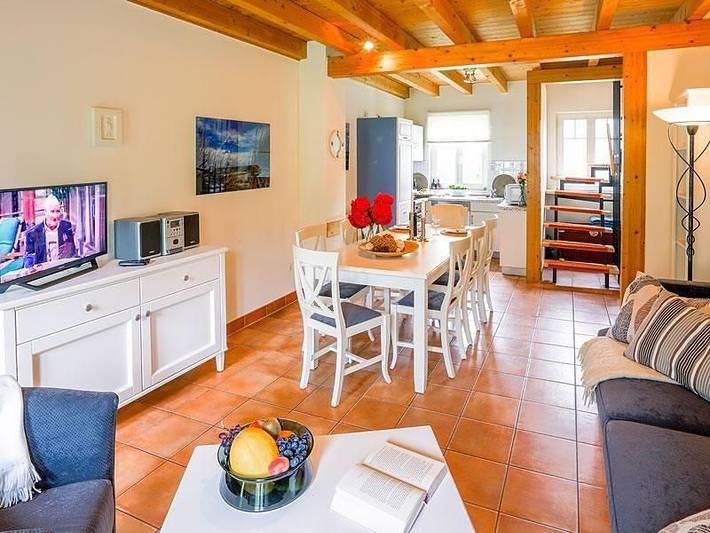 Ferienhaus für 10 Personen, mit Garten und Terrasse in Nienhagen - 4