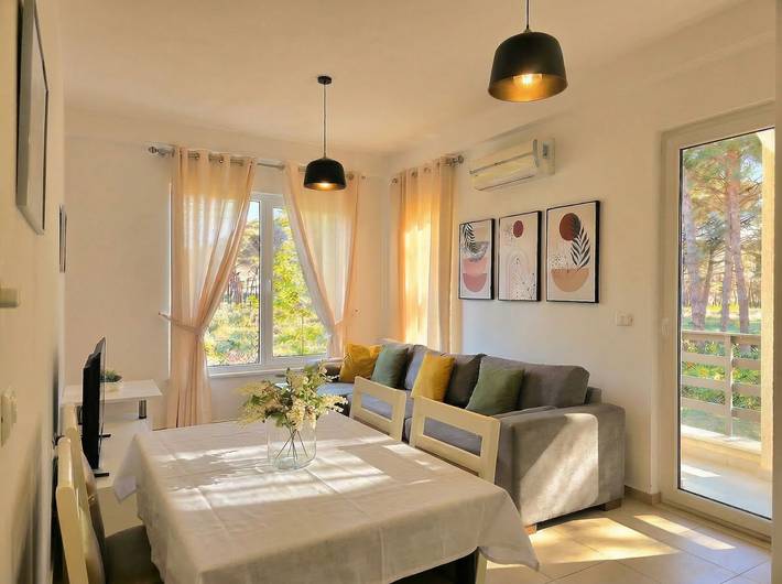 Ganze Wohnung, George in Ishëm, Albanien