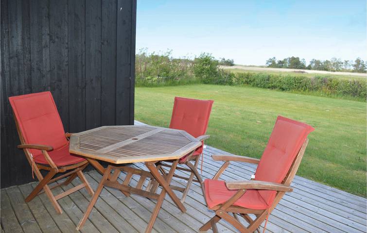 Ferienhaus für 8 Personen, mit Terrasse und Whirlpool sowie Garten und Sauna in Bratten - 4