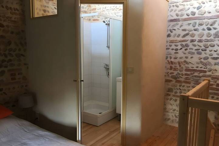 Location de vacances pour 2 personnes, avec jardin et jacuzzi ainsi que piscine et balcon à Marssac-sur-Tarn - 4