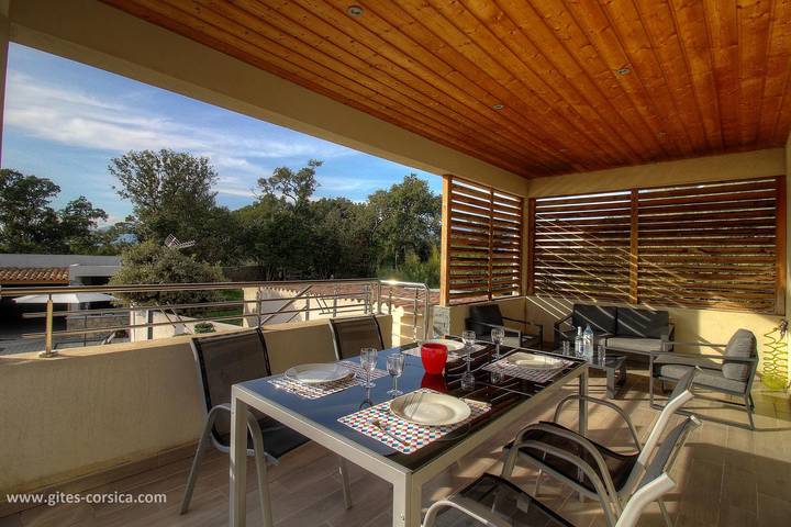 Du soleil in Porto-Vecchio, Arrondissement de Sartène