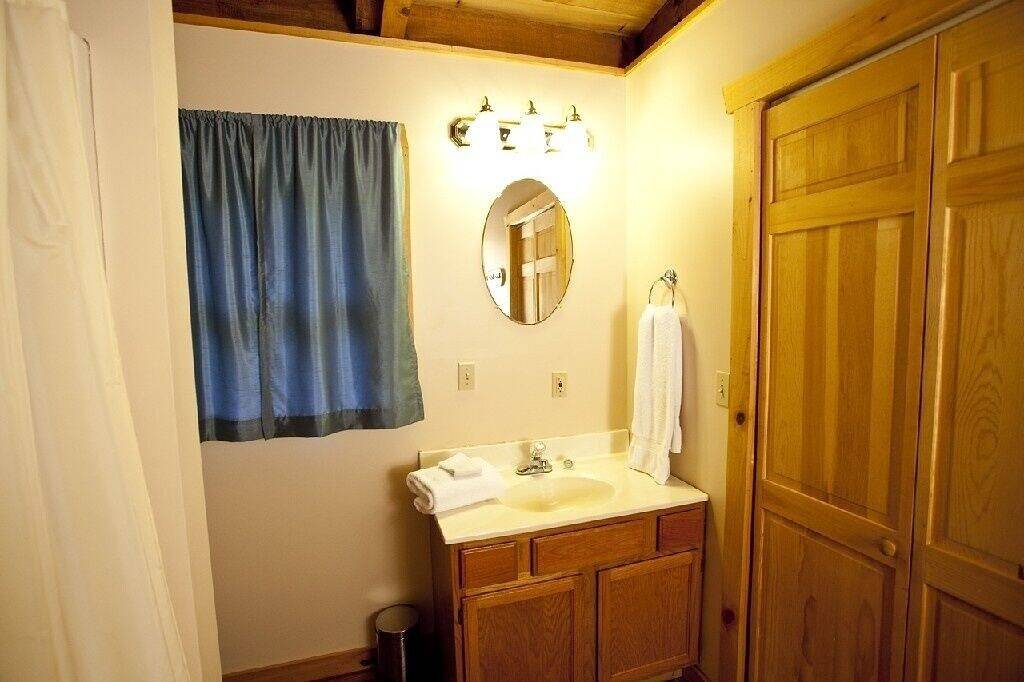 Neue Auflistung! Tellico View - 2 Schlafzimmer 2 Bad, Schlafen 6 in Monroe County (TN)