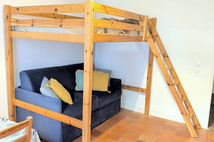 Appartement entier, Studio entre mer garrigue et réserve africaine in Portel-des-Corbières, Côte méditerranéenne (France)