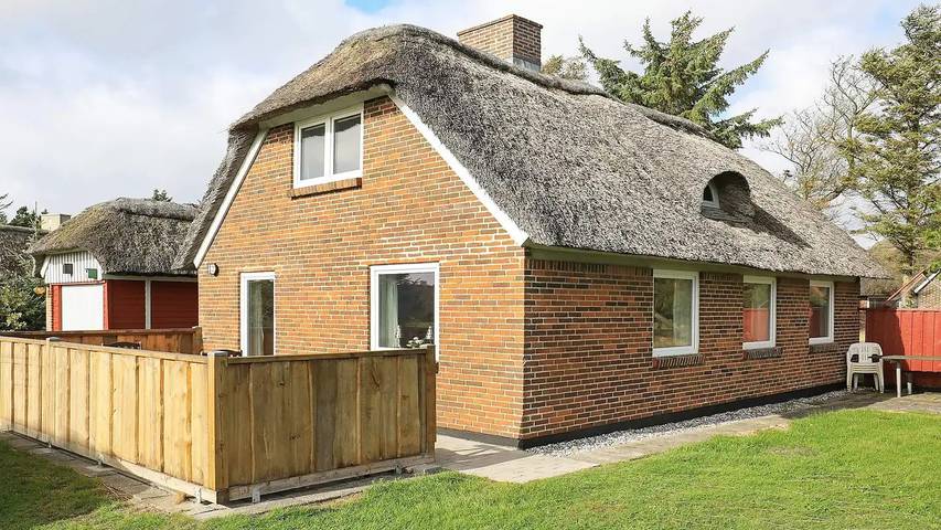 Ferienhaus für 7 Personen, mit Garten, mit Haustier