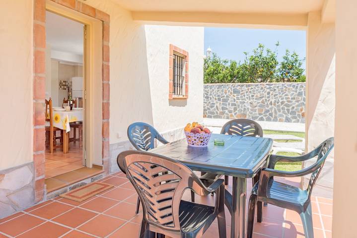 Casa rural con piscina para 4 personas, con jardín en Provincia de Cádiz - 2