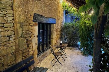 Gîte pour 6 personnes, avec terrasse et jardin à Cuzorn