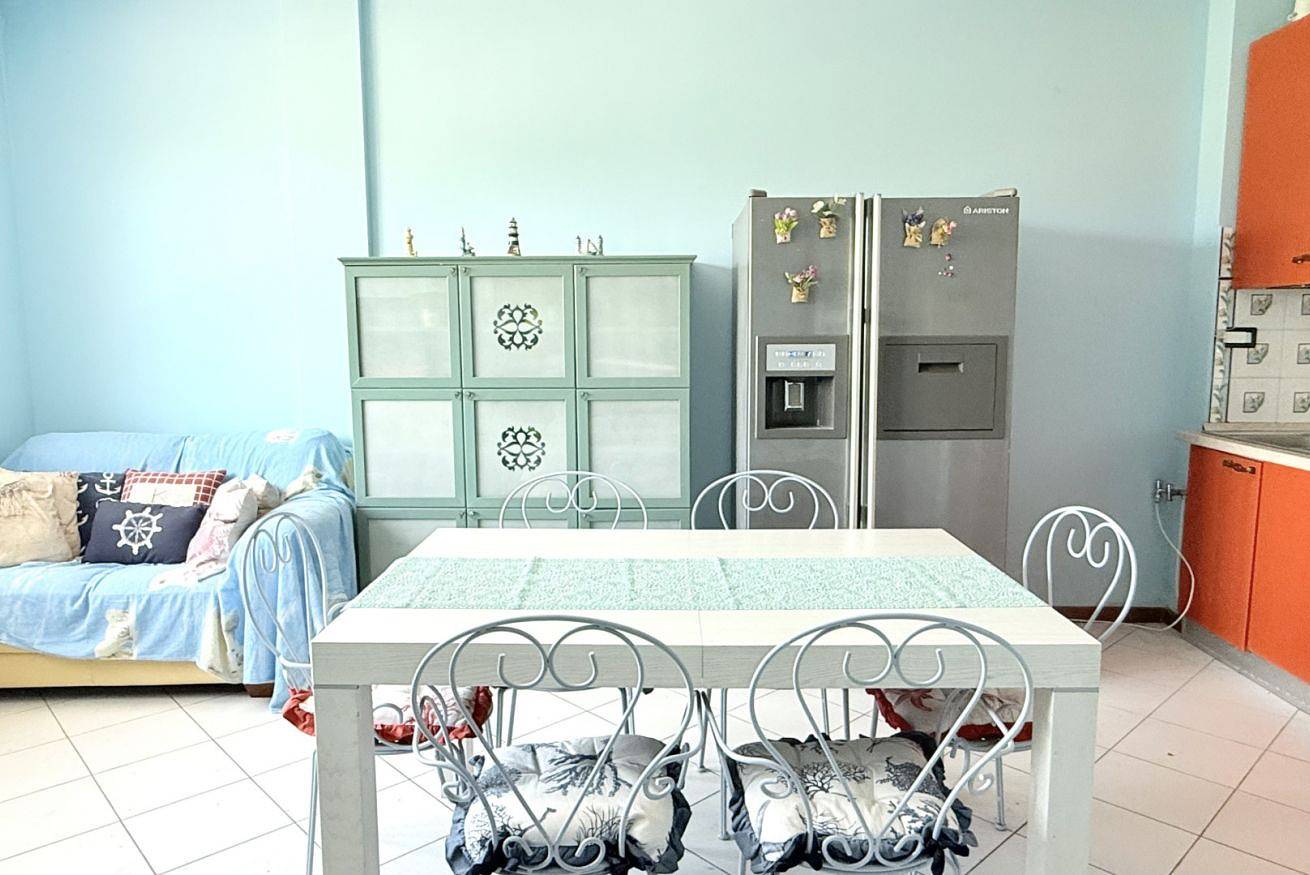 Ganze Wohnung, Pse01 - Porto Sant'Elpidio, comfortable three-room apartment with garden near the sea in Fermo Provinz