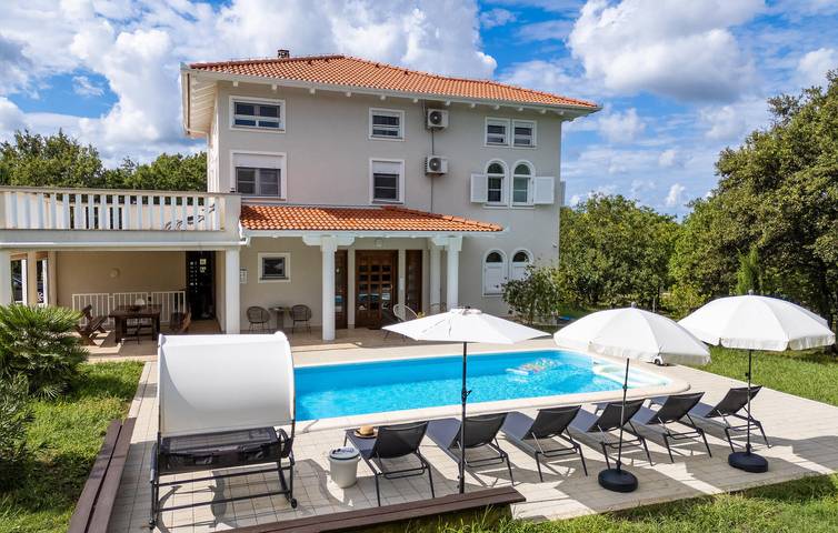 Ferienhaus für 10 Personen, mit Terrasse und Pool in Vrsi - 2