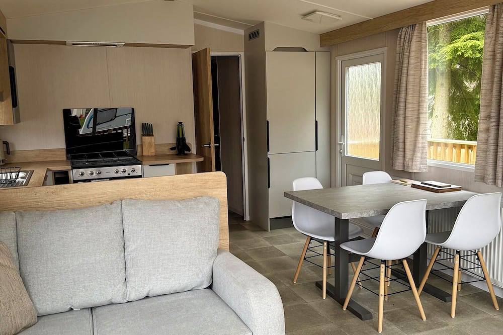 The Springer Van - Beautiful, luxury static in Moray