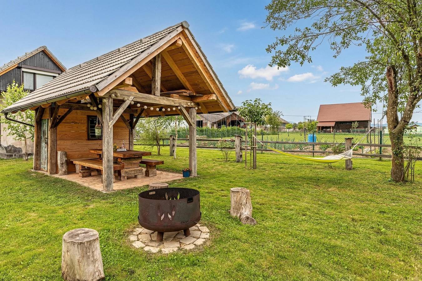 The Old Barn near Kolpa River in Möttling, Slowenien