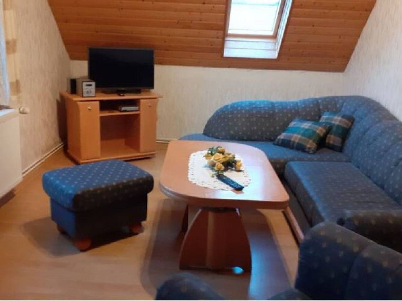Ganze Wohnung, Ferienwohnung mit Garten auf dem Bauernhof in Trendelburg, Hessisches Bergland