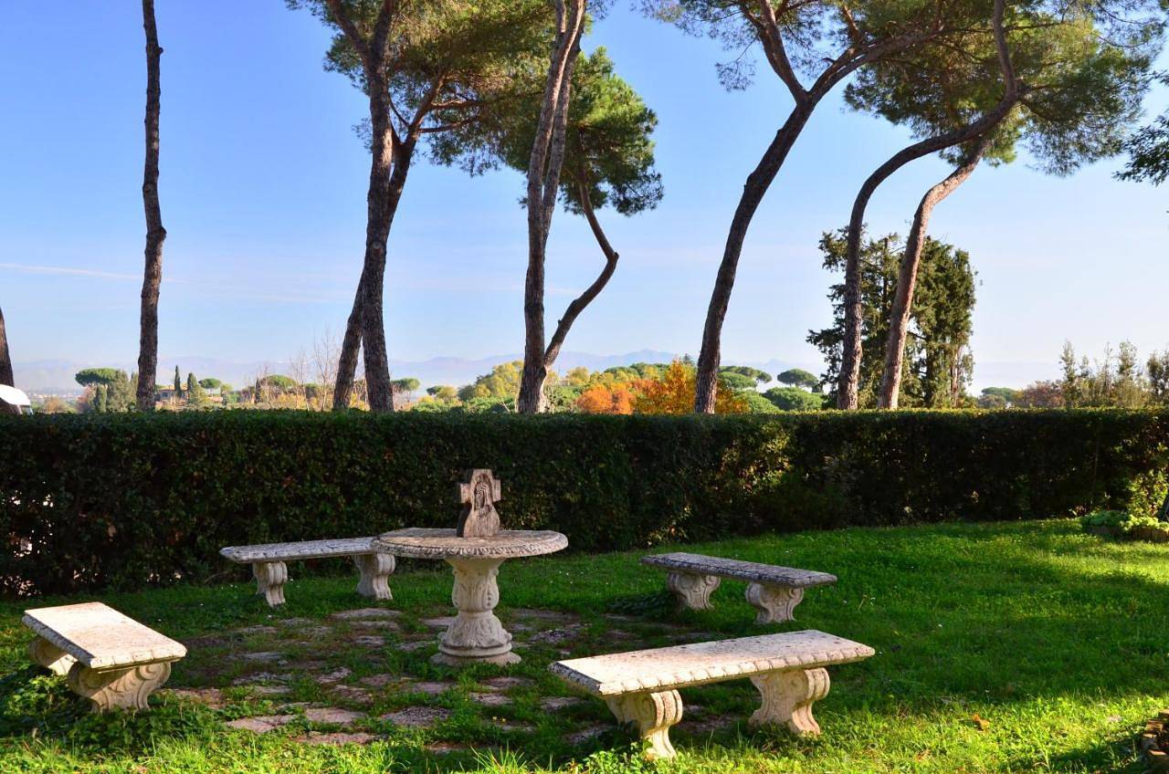 Single Room with Shared Bathroom in La Storta, Rome