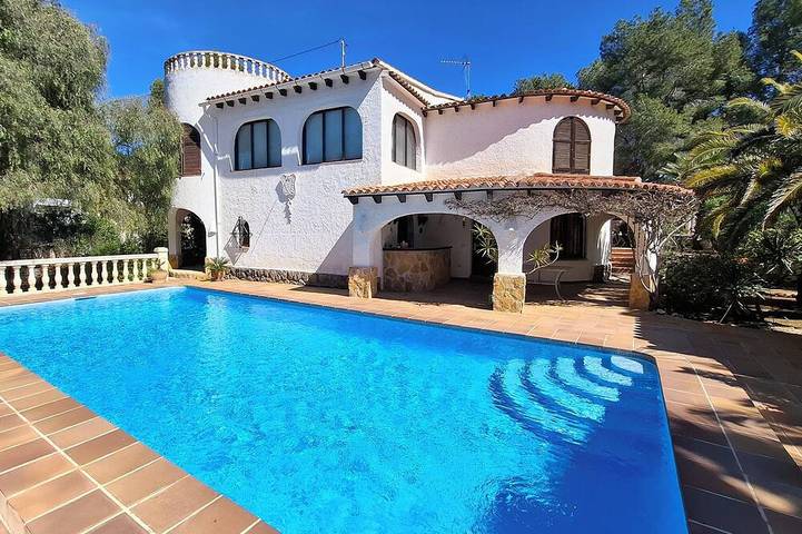 Maison de vacances pour 6 personnes, avec Terrasse et Jardin dans Fanadix