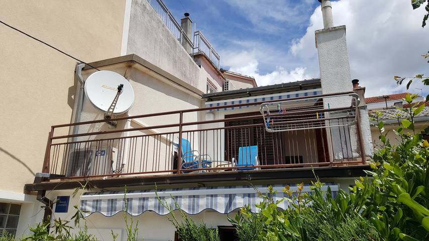 Ferienwohnung für 6 Personen, mit Balkon/Terrasse in Selce