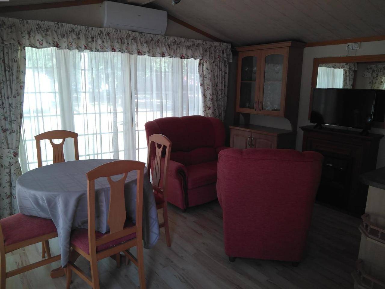 Camping Fuentes Blancas in Burgos, Burgos Provinz