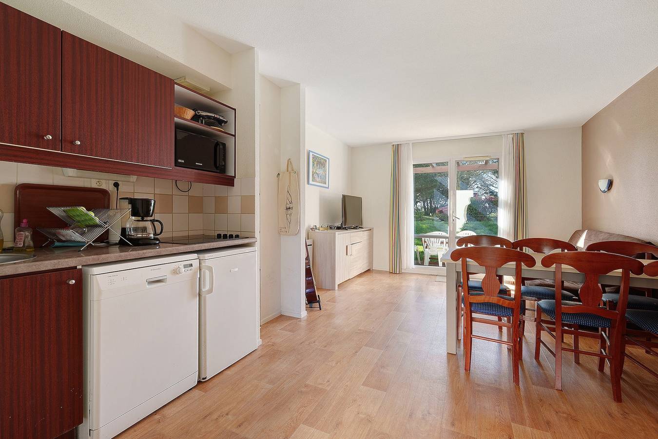« Cottage, Piscine et Vue sur Golf » avec Piscine Partagée, Terrasse Privée et Wi-Fi in Pornic, Côte de Jade