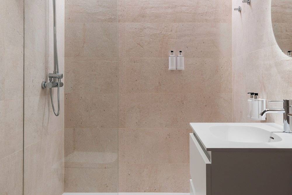 Entire apartment, Apartment 'Apartamentos Ca Gracia Bocairent 1' with Wi-Fi and Air Conditioning in Bocairent, Valencia Province