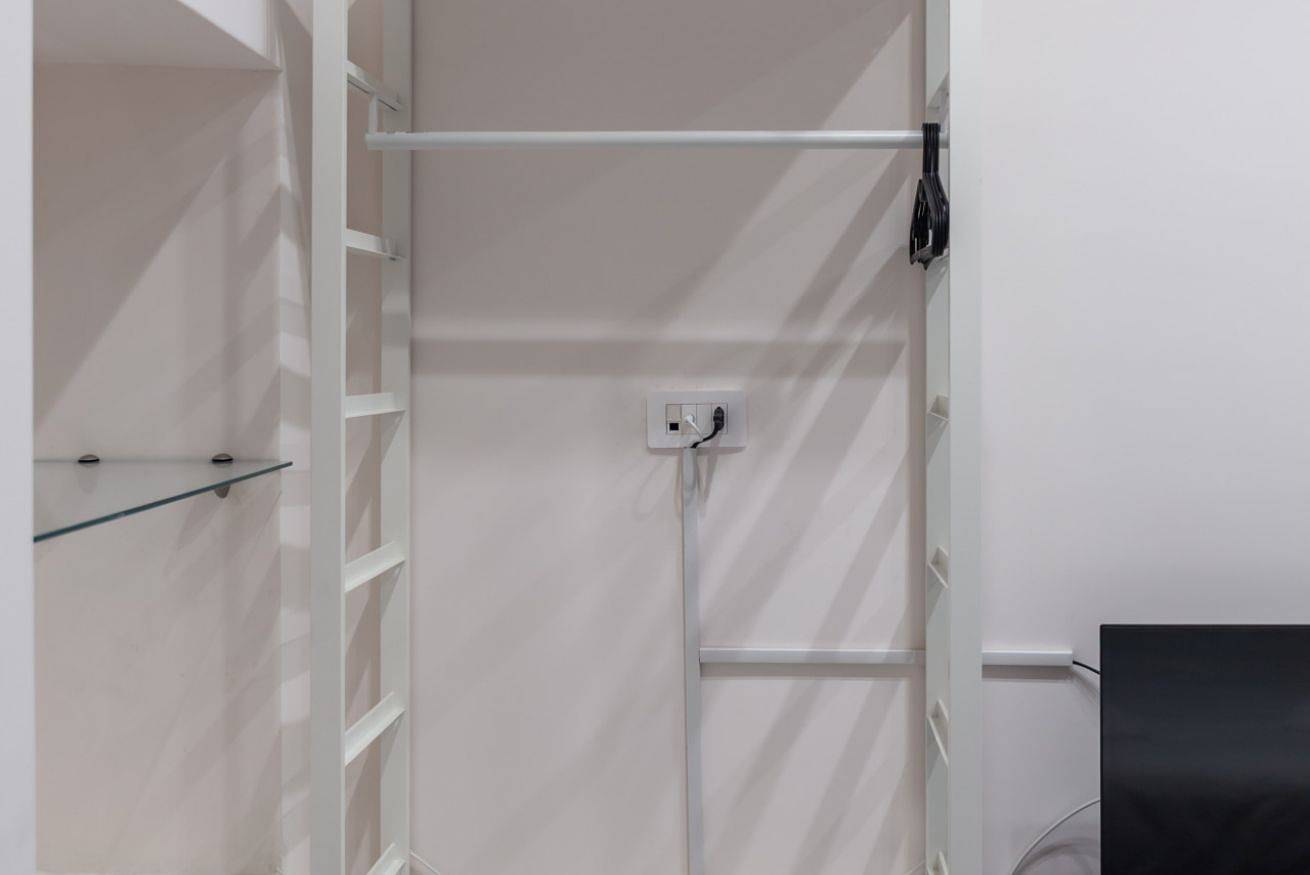 Ganze Wohnung, San Saverio room I 3 santi in Neapel, Neapel Provinz
