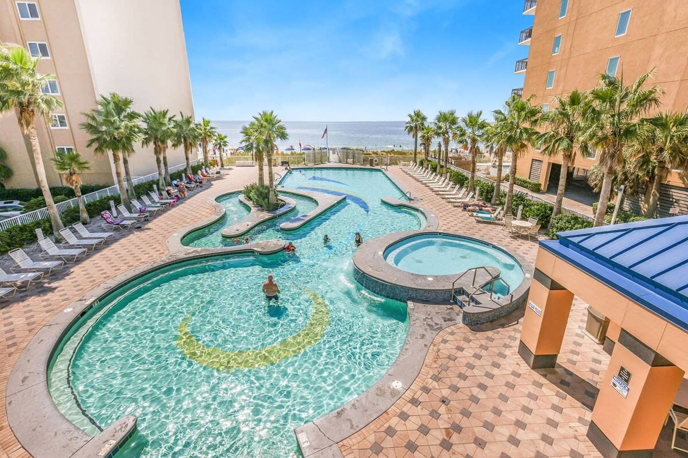 Entire apartment, Crystal Tower 206- Amenities galore Lazy River in Gulf Shores, Mobile Bay